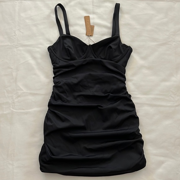 SKIMS SHAPING SWIM RUCHED ONE PIECE - Picture 1 of 3